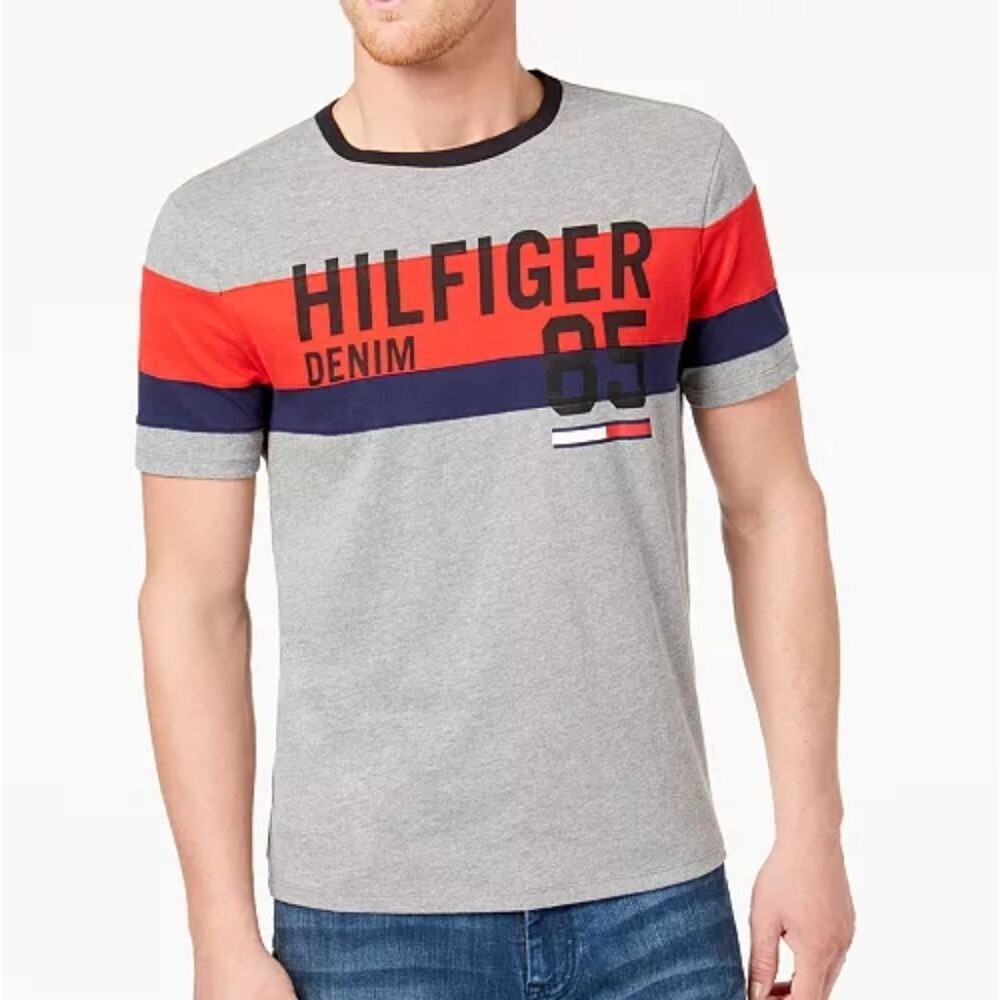 Tommy Hilfiger size small men's short sleeve graphic tee shirt
